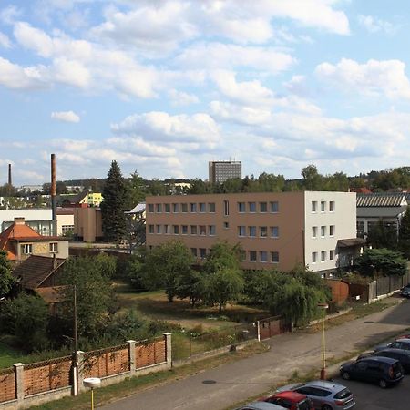 Vlašim Hotel Na Vyvoji מראה חיצוני תמונה